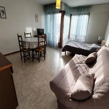 Appartement For 2 People *